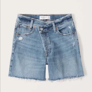 A&F High Rise Dad Shorts, Crossover, Medium Blue